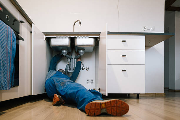 Professional Leak Detection technician working in Birmingham, NJ
